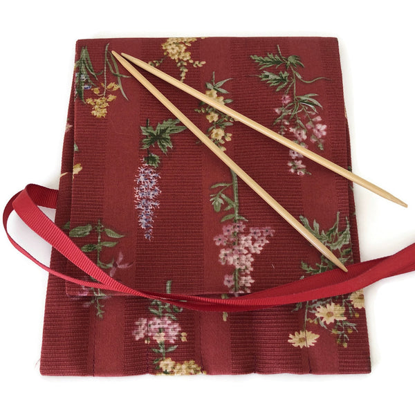 Six Pocket DPN Case for 7-Inch Needles Sizes 0-5 Needles Red Floral