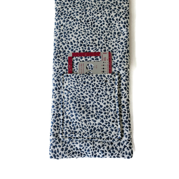 Hanging Circular Needle Organizer Faux Animal Print Blue