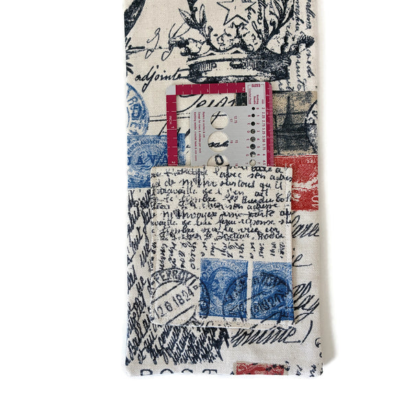 Hanging Circular Needle Organizer French Icons and Script