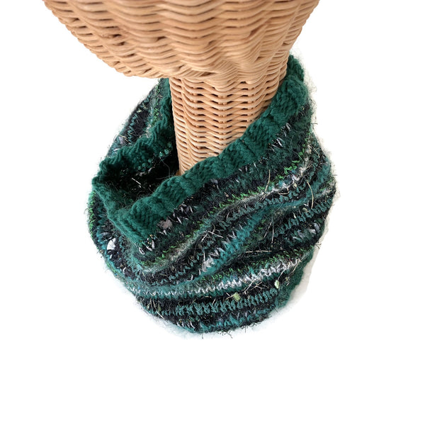 FUSION Cowl Holiday Green