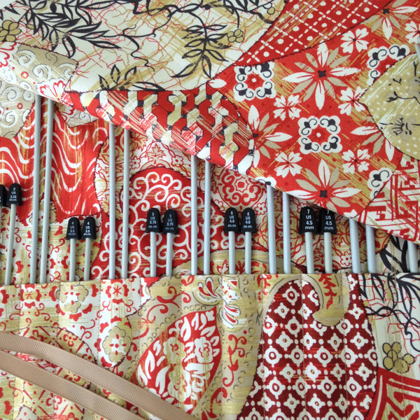 15 Pocket Straight  Needle Roll Up Red Oriental Motif