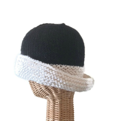 Cloche Black & White Fold Back Brim