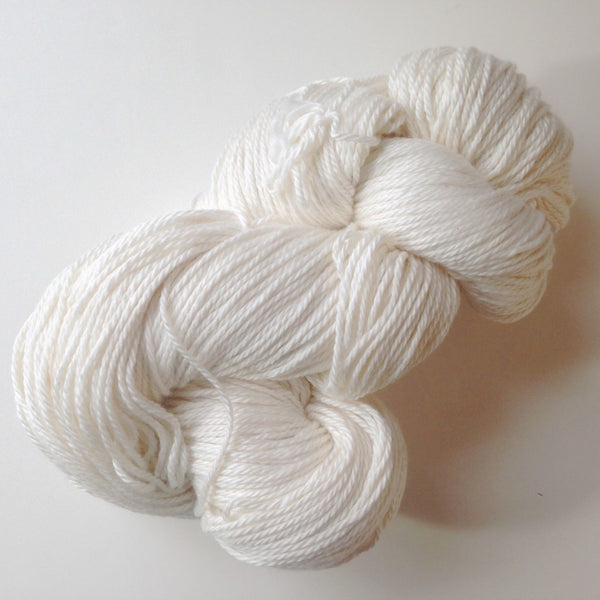 Yarn Henry's Attic Bamboo Cotton 990