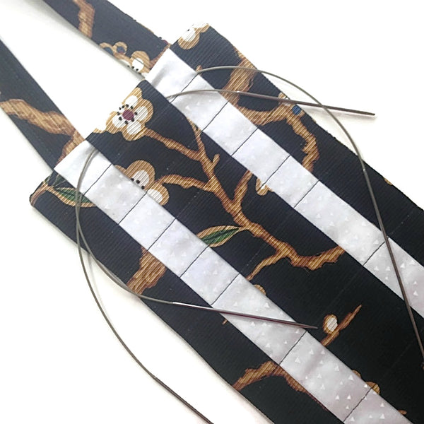 Hanging Circular Needle Organizer Black Floral