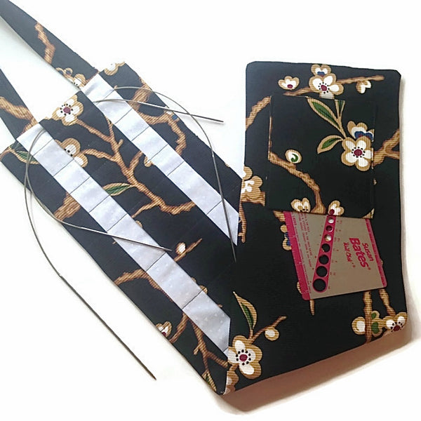 Hanging Circular Needle Organizer Black Floral