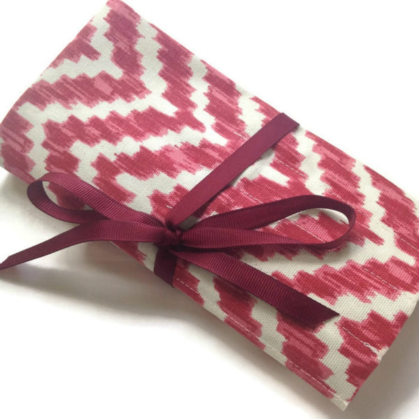 Double Point Needle Roll Up 6 or 12 Pockets Red Chevron