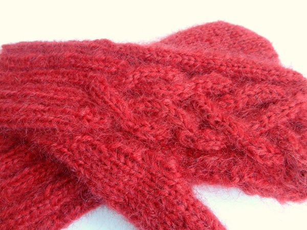Mittens Red - Buttermilk Cottage - 4
