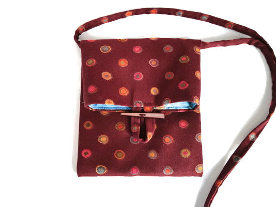 Tag Along Bag Burgundy Circle Motif - Buttermilk Cottage - 1