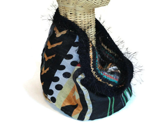 Reversible Cowl Graphic Print Black - Buttermilk Cottage - 4