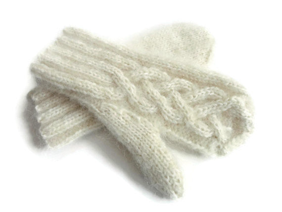 Mittens Winter White - Buttermilk Cottage
