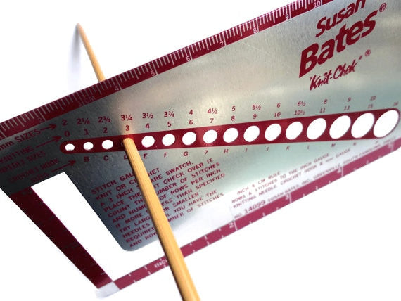 Hanging Circular Needle Organizer Red Stripe - Buttermilk Cottage