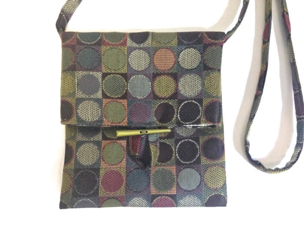 Tag Along Bag Green Circle Motif - Buttermilk Cottage
