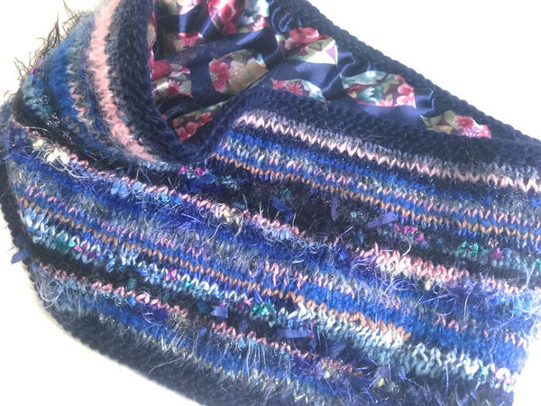 Reversible Cowl Blue Floral - Buttermilk Cottage