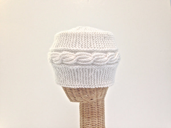 Cloche Celtic Cable Hat Winter White - Buttermilk Cottage - 4