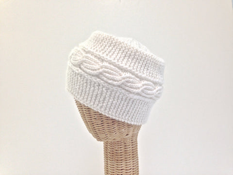 Cloche Celtic Cable Hat Winter White - Buttermilk Cottage - 1