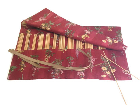 Double Point Needle Roll Up 12 Pockets Red Floral - Buttermilk Cottage