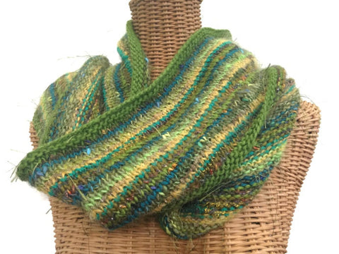 Infinity Scarf Green FUSION - Buttermilk Cottage